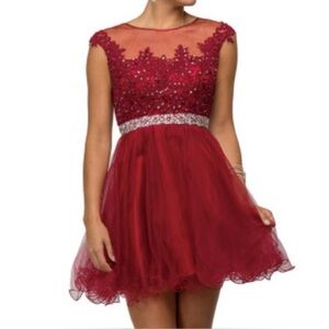 Dancing Queen baby doll red scarlet prom dress mini cap sleeve lace appliqué XS